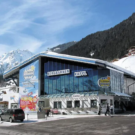 Apartment Modern Right On The Ski Slope
